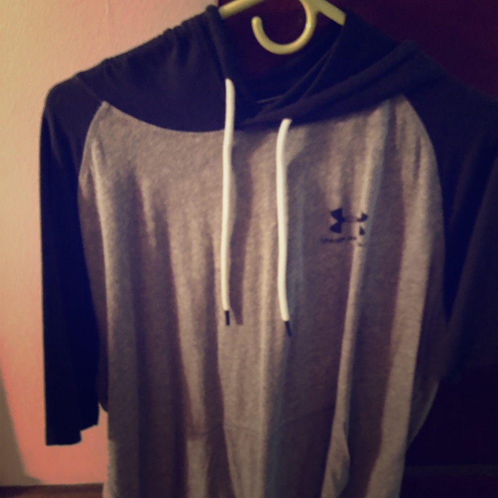 Under armor pretty much new